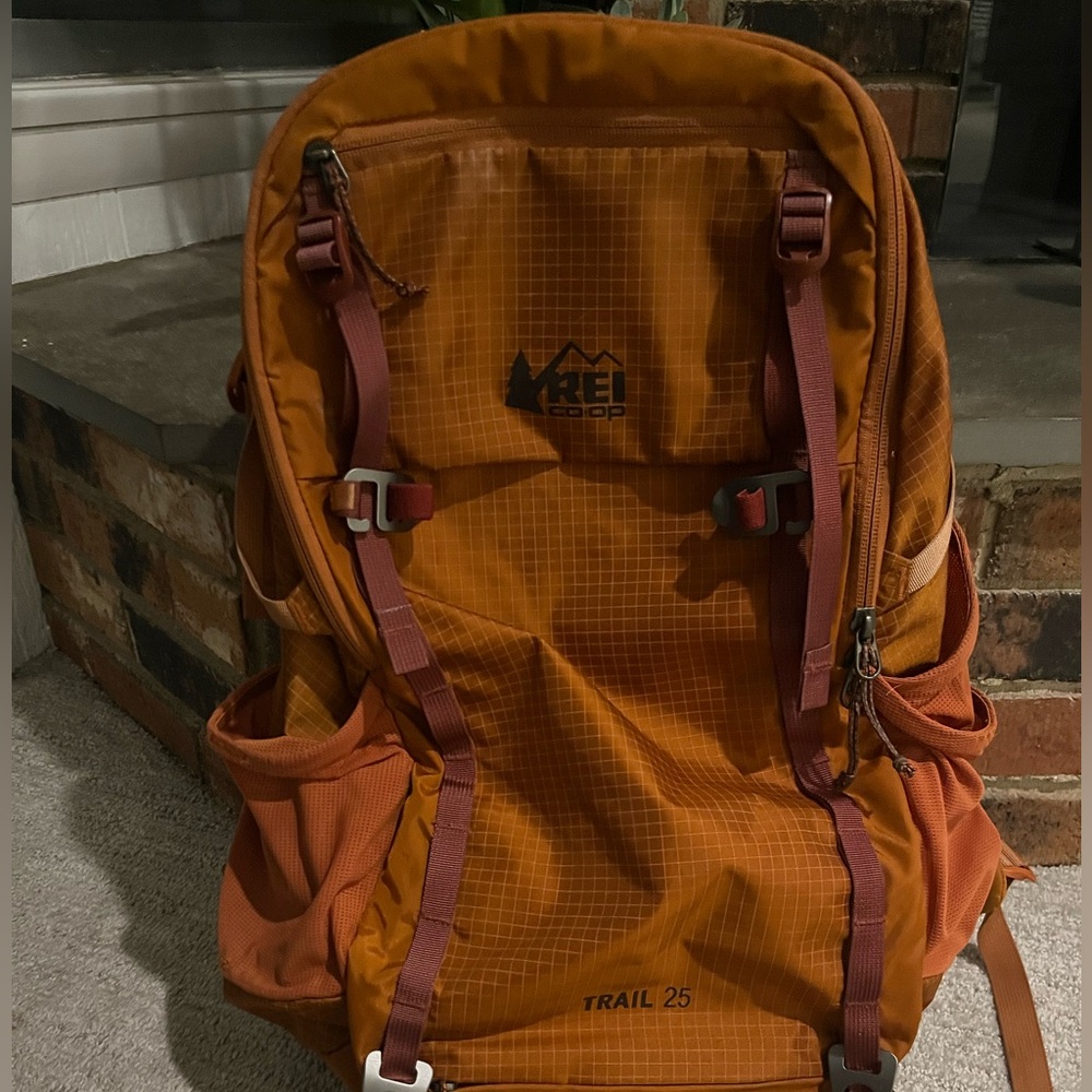 Orange Rei Trail 25 Backpack